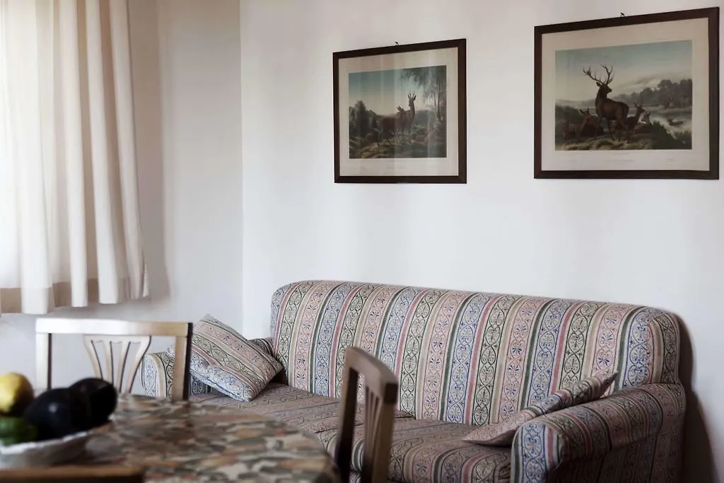 Tenuta Di Colle Alberti Agriturismo Villa Cerreto Guidi